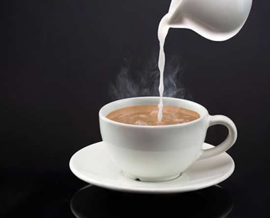 SÜTLÜ NESCAFE