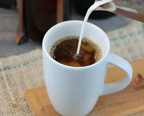 SÜTLÜ FİLTRE KAHVE